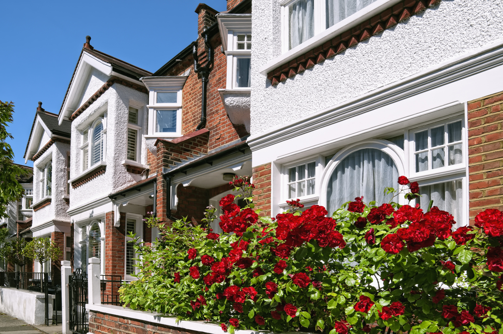 Can I do my own property conveyancing?